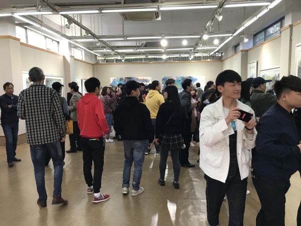 IMG_0044.JPG IMG_0044.JPG