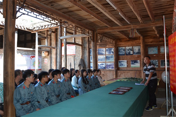 DSC_2820.JPG DSC_2820.JPG