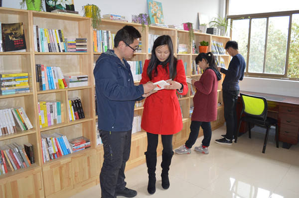 DSC_0382_副本.jpg DSC_0382_副本.jpg